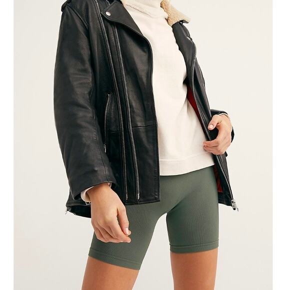 FREE PEOPLE INTIMATELY Army Green Knit Seamless Bike Shorts Made in USA XS/S - Picture 2 of 6
